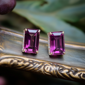 1.30ct Natural Grape Garnet Octagonal Pair - Image 2