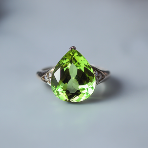2.20 CT Vivid Green Peridot Gem - - Image 3