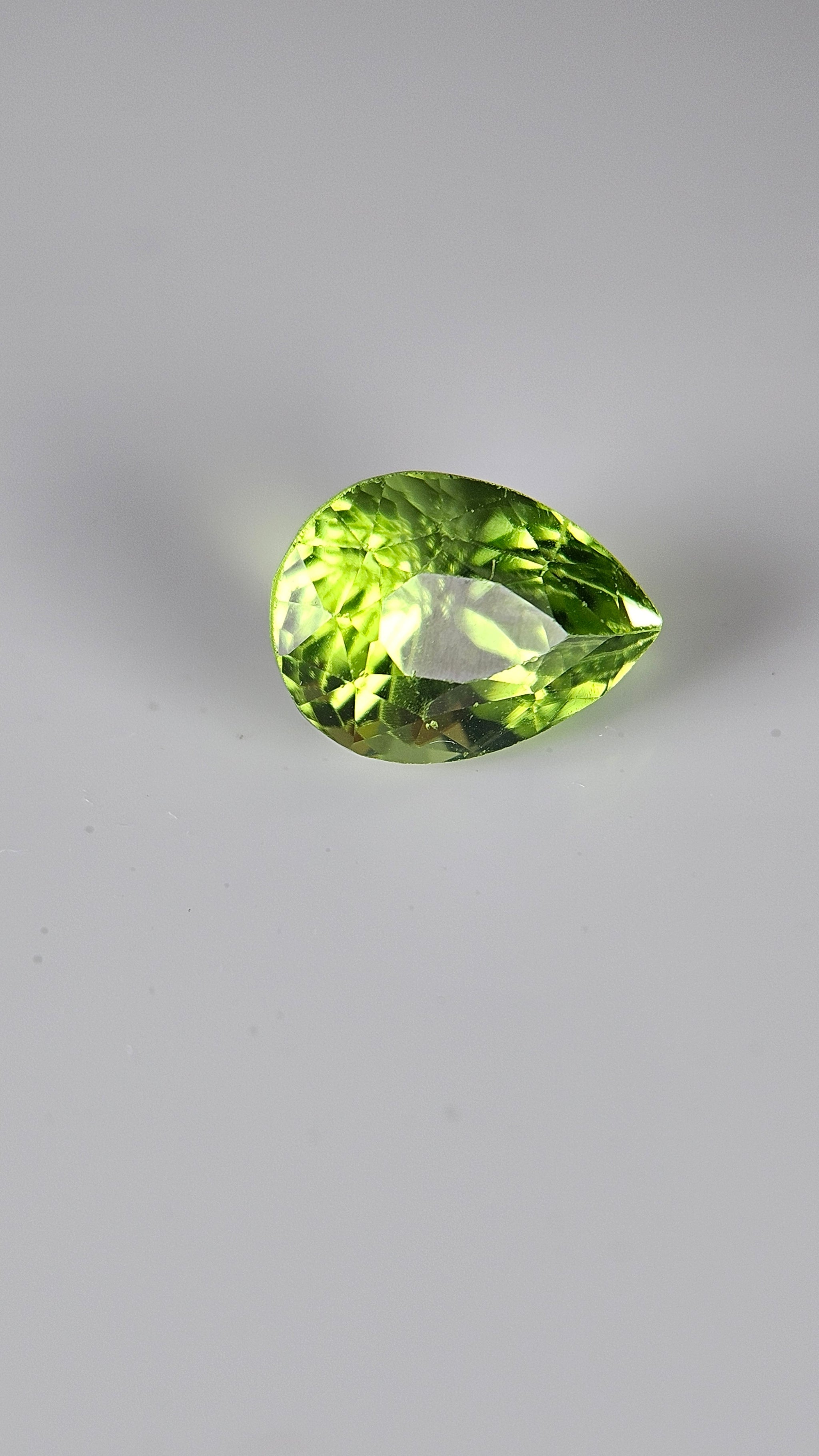 2.20 CT Vivid Green Peridot Gem -