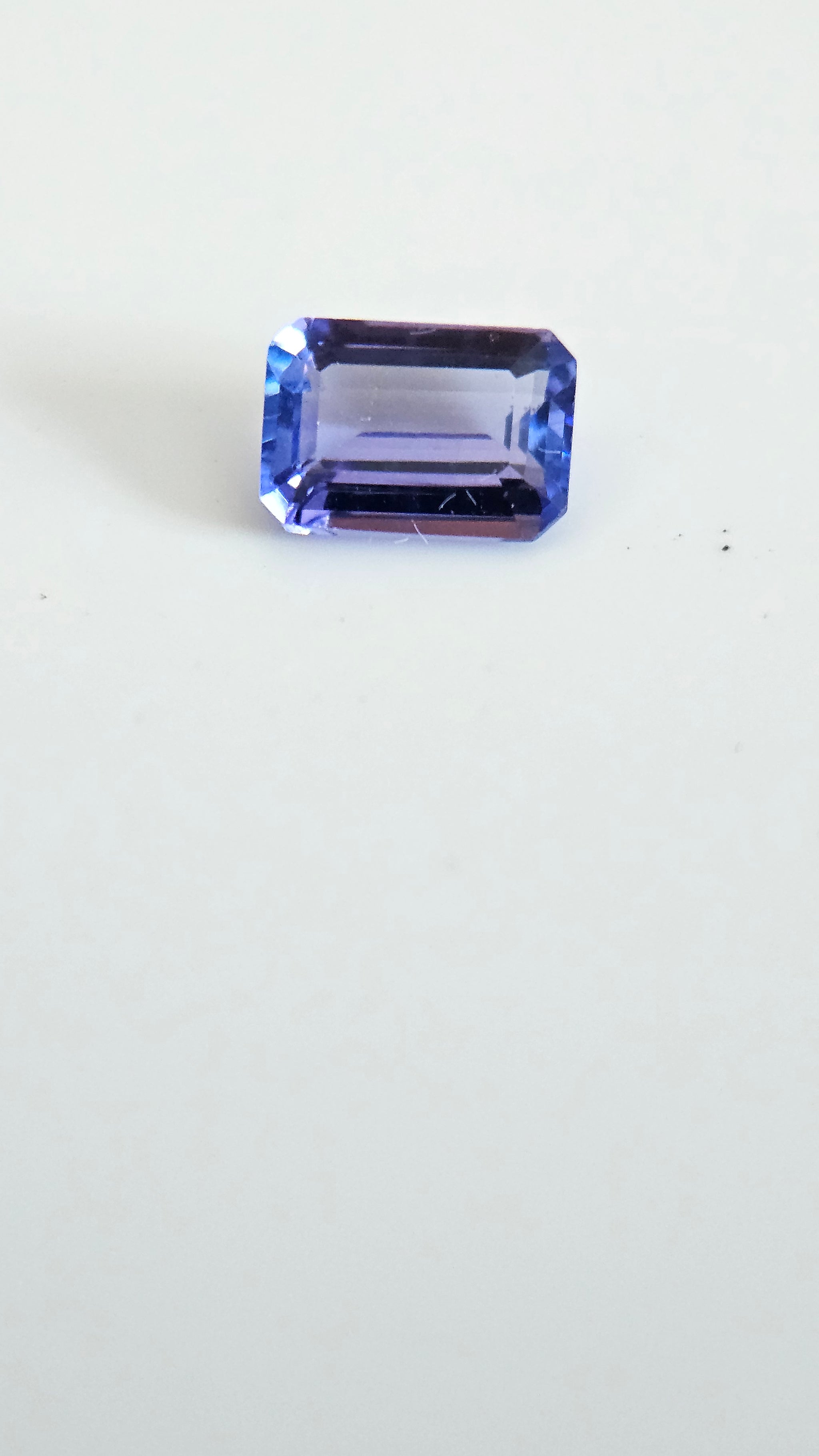 1.04 Cts Tanzanite - Premium Grades