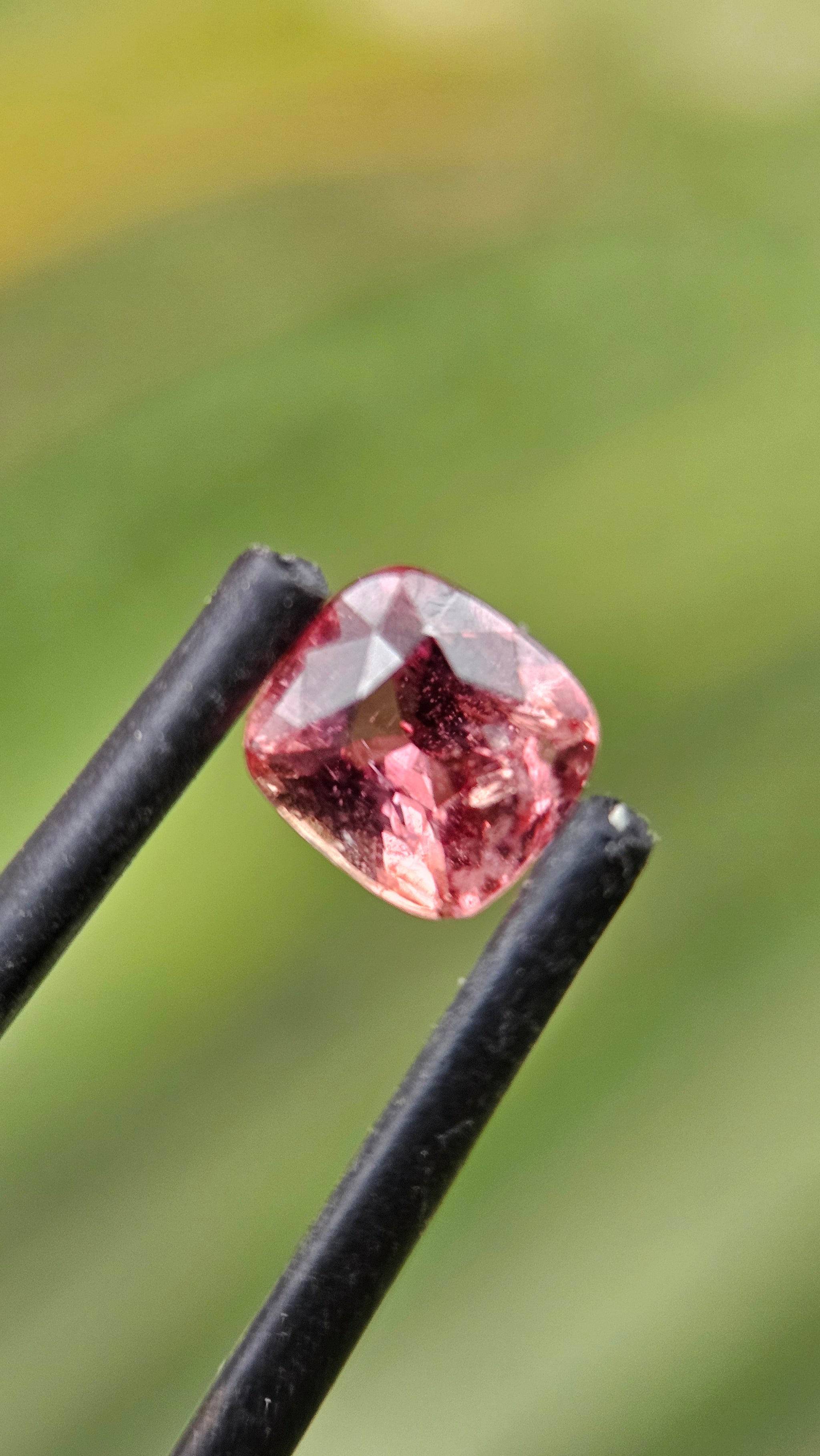 1.05ct SUNSET Padparadscha Sapphire Certified