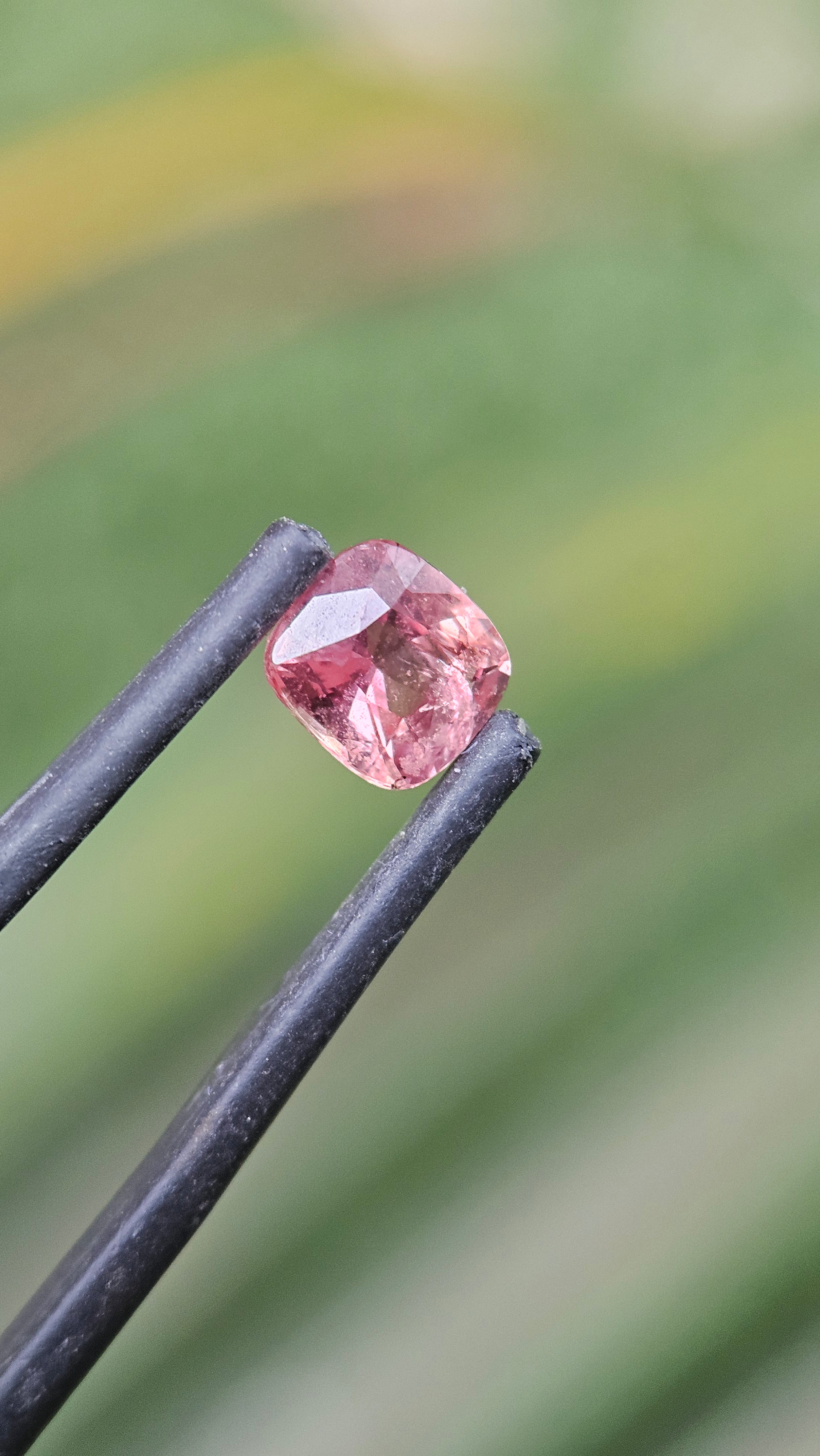 1.05ct SUNSET Padparadscha Sapphire Certified