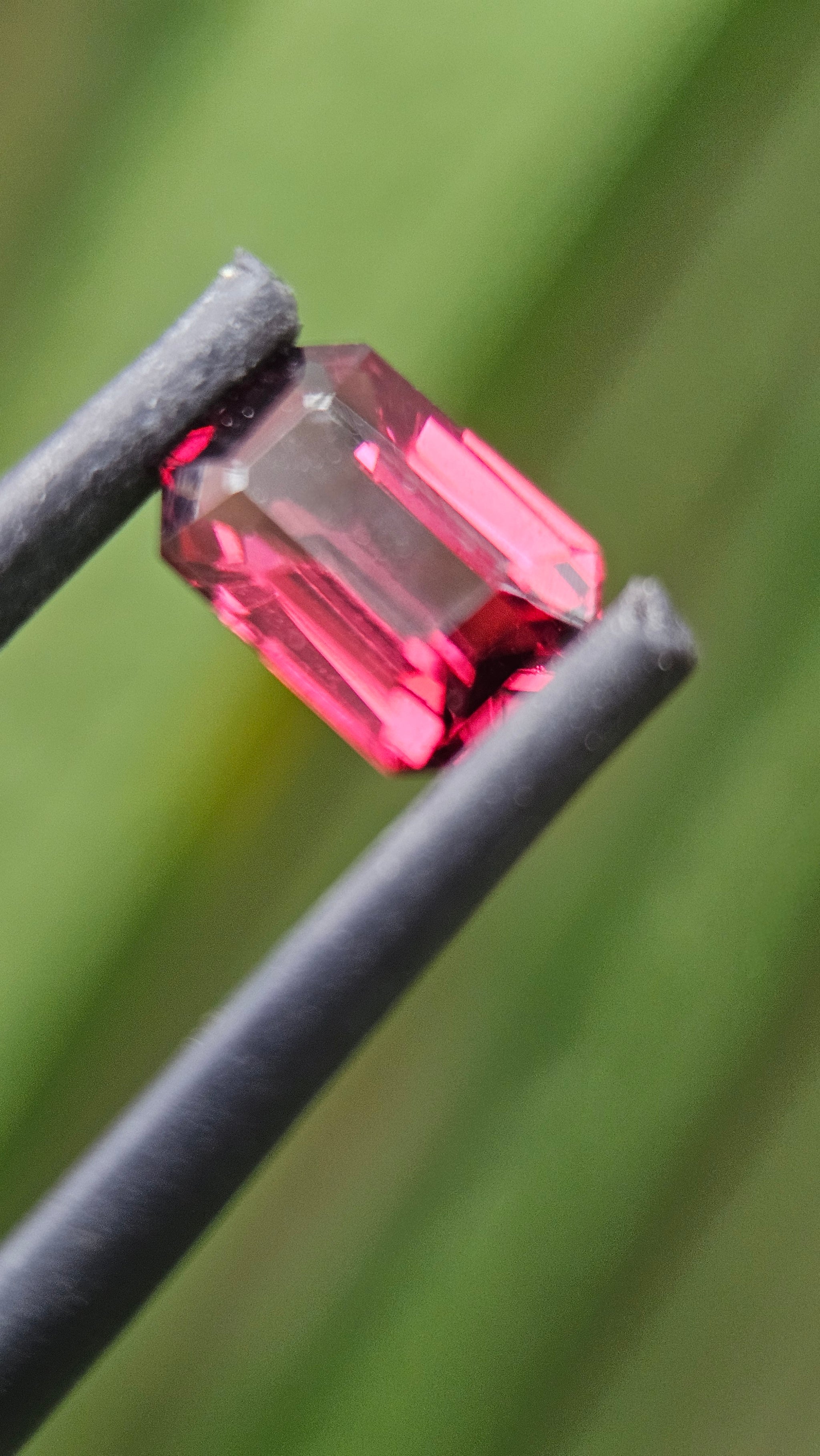 1.74ct Mahenge Pink Garnet