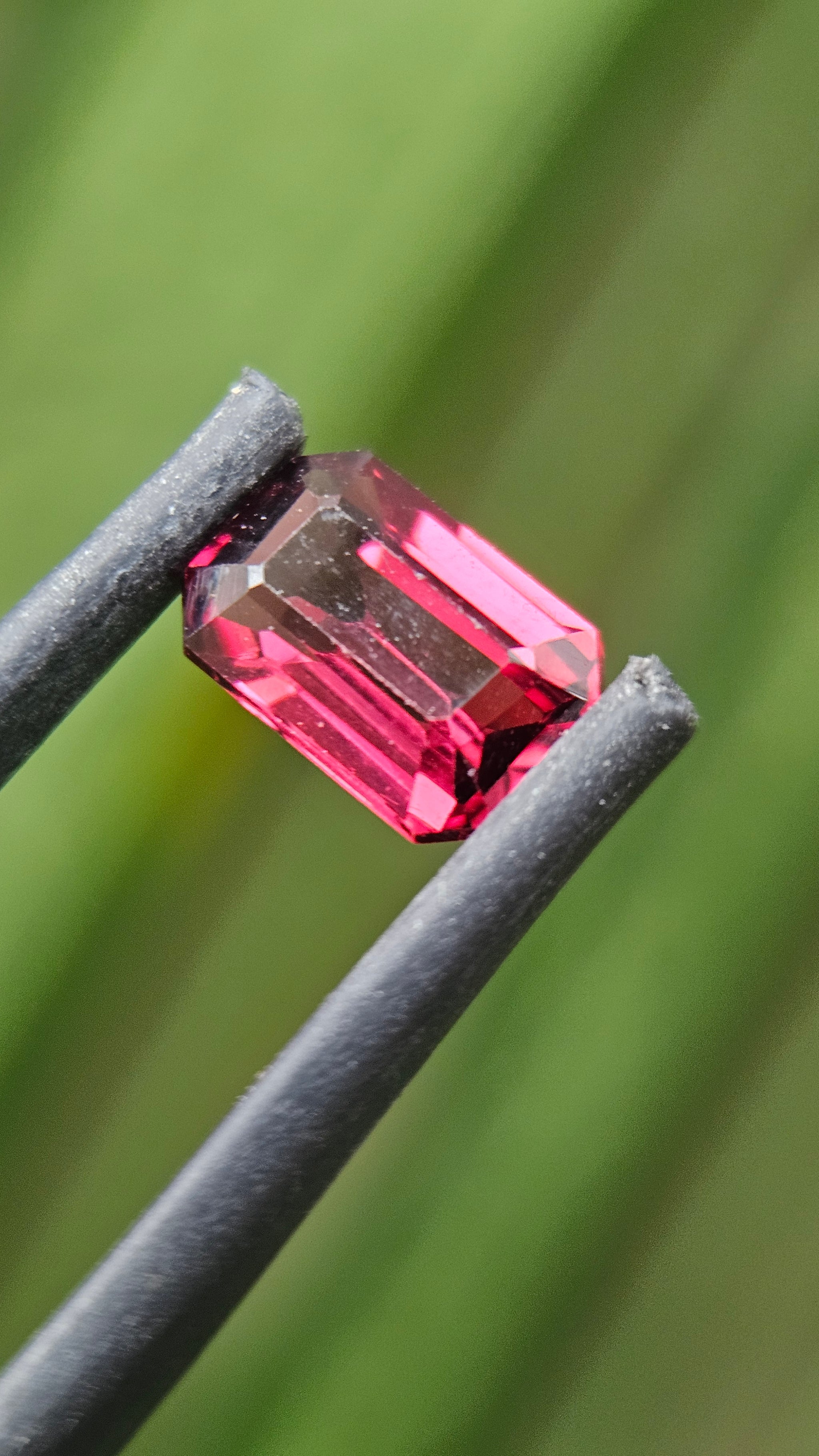 1.74ct Mahenge Pink Garnet
